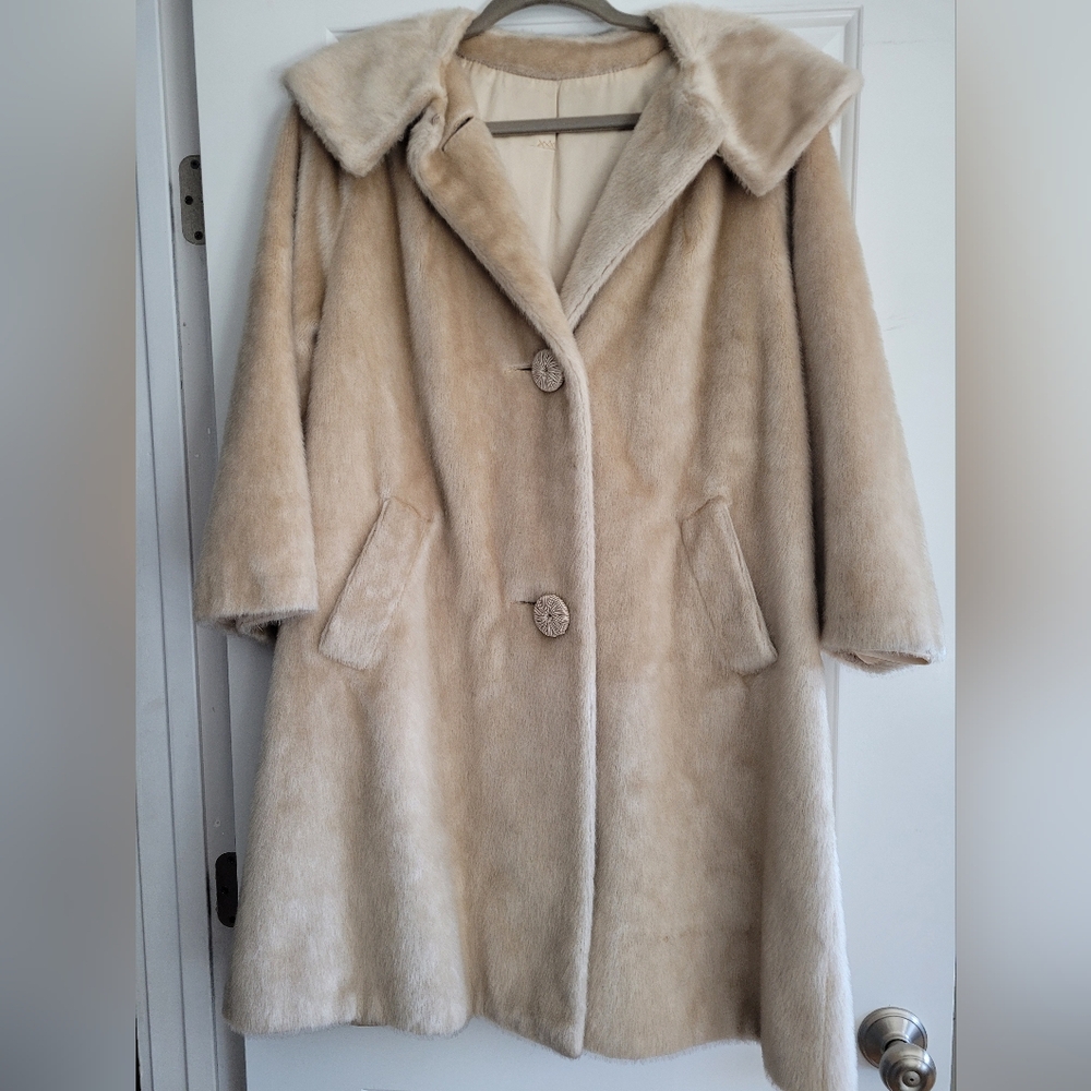 Vintage Brazotta fur coat